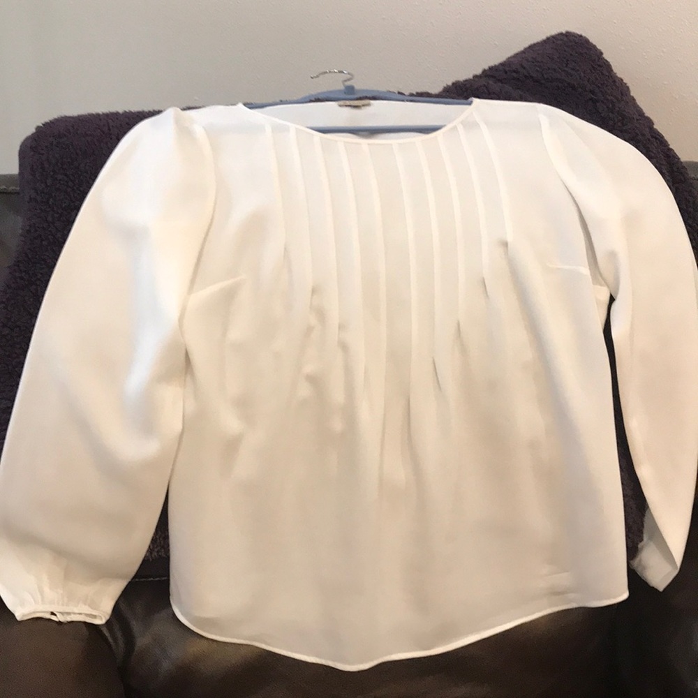 Cream colored cremieux blouse. Front pleats